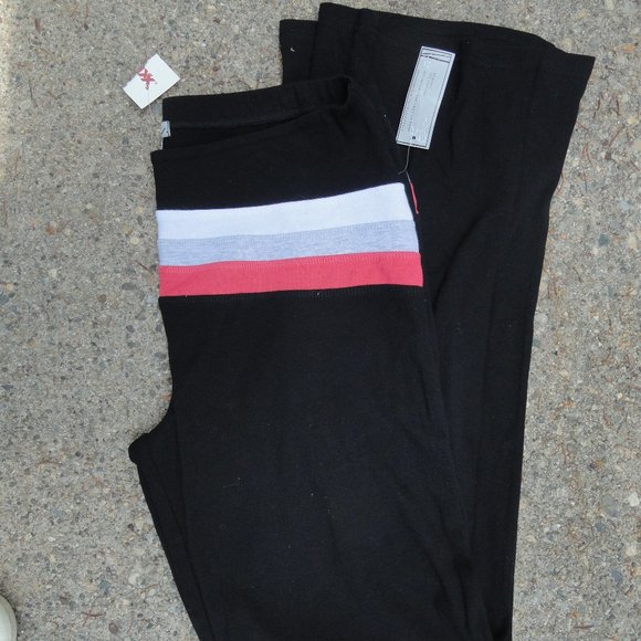 G.W. Black Coral Gray White Leggings Sz Large NWT - Picture 5 of 5